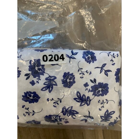Banana Republic Factory Blue and White Floral Off the Shoulder Top Size XS - Picture 12 of 12